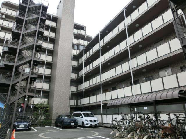 ライオンズガーデン川越の外観