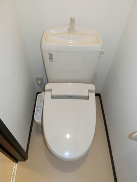 レリィ・マーレのトイレ