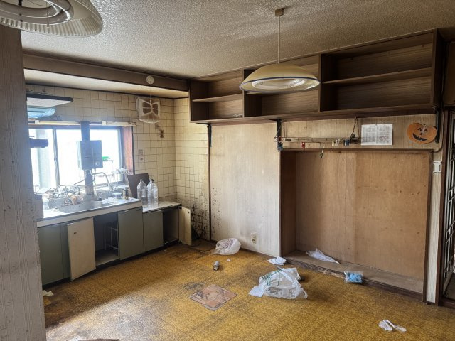 加東市家原戸建のキッチン