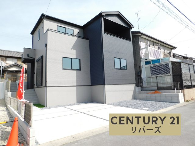 海部郡飛島村竹之郷９丁目の新築一戸建の前面道路含む現地写真|☆限定１棟☆　　新価格！！いつでもご案内出来ます♪（お問合せ当日、平日、水曜、夜間もＯＫ）　敷地４３．５９坪！　両面道路♪　駐車並列２台ＯＫ！　続き間ＬＤＫ２２．０帖♪　収納豊富なプラン！