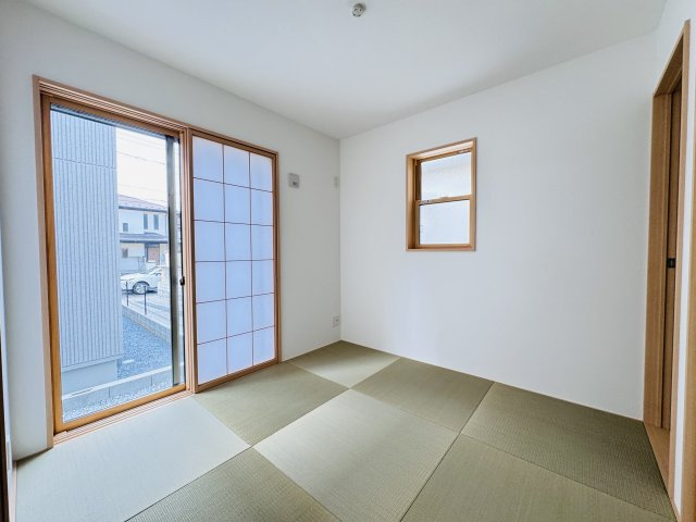 松戸市六高台２丁目新築戸建【六実第三小学校：10分】の和室|4.5帖和室