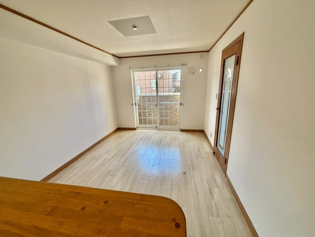 エスポアール・コートの居間・リビング