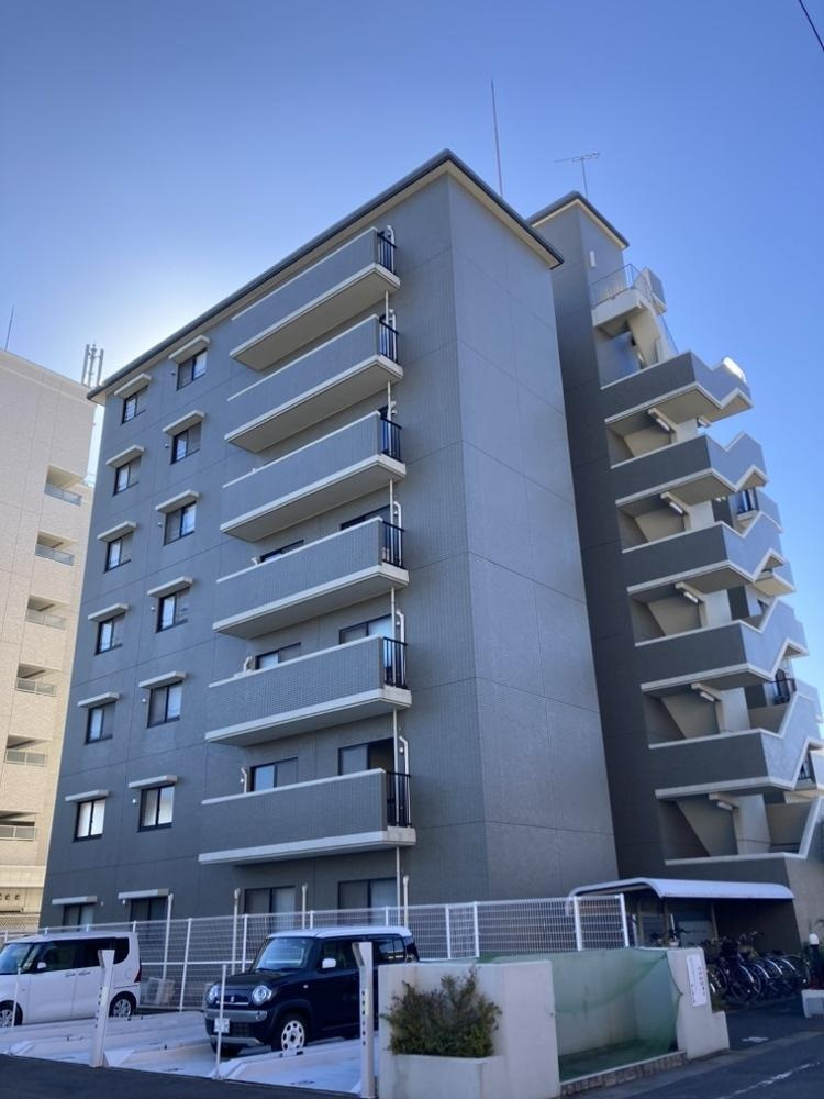 岡山市南区福富中１丁目の中古マンション