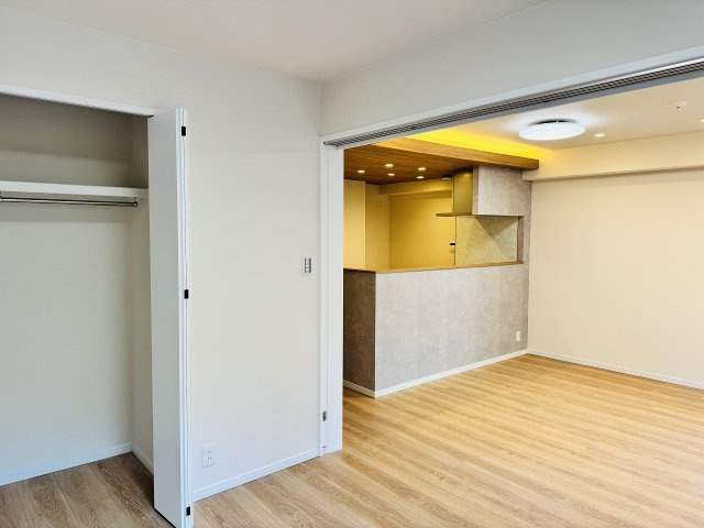 グランシティ八王子の収納|～収納力の高いクローゼット完備～