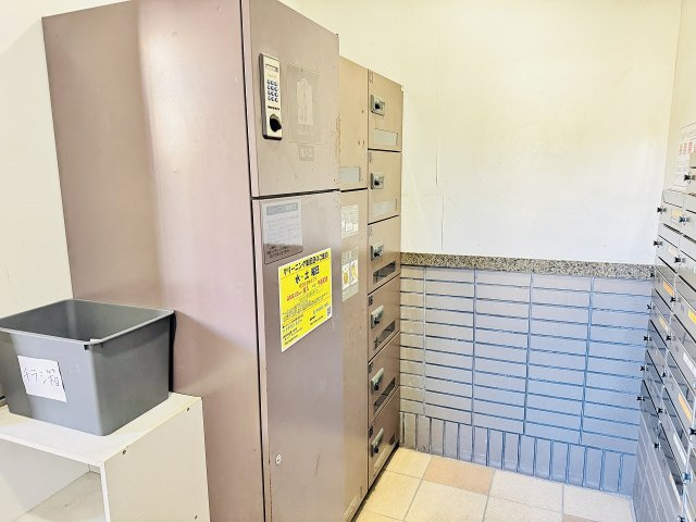 グランシティ八王子の設備|～不在時の荷物受け取りに大変便利な宅配BOX～