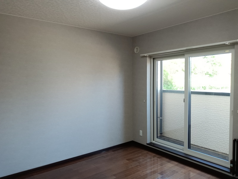 コスモヒルズのバルコニー