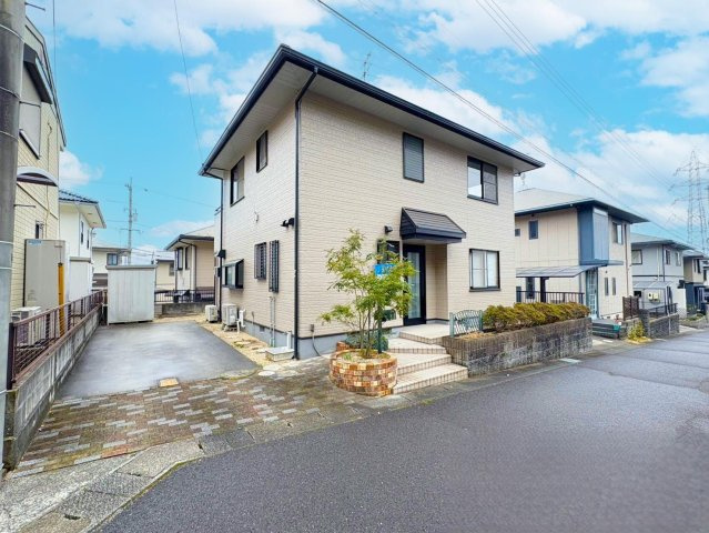岡山市東区目黒町の中古一戸建