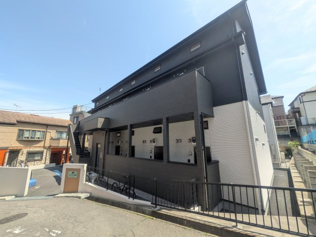 アザーレ・バモス宮前平