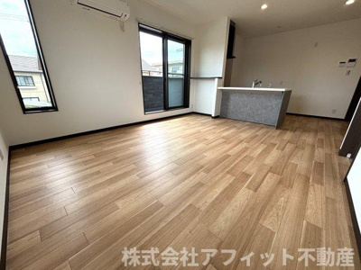 【居間・リビング】 | エーリッシュ新涯