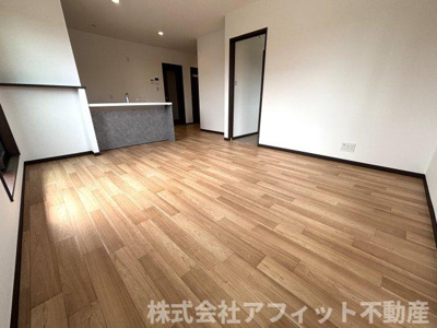 【居間・リビング】 | エーリッシュ新涯 | LDK16.6帖