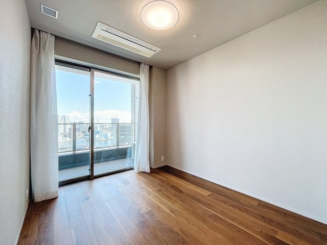 港区浜松町１丁目の賃貸マンションの洋室