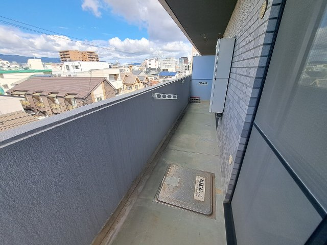 HACHIBUSE鳴尾のバルコニー