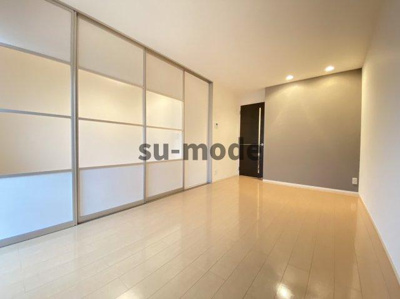 【居間・リビング】 | クラインガルテンB棟