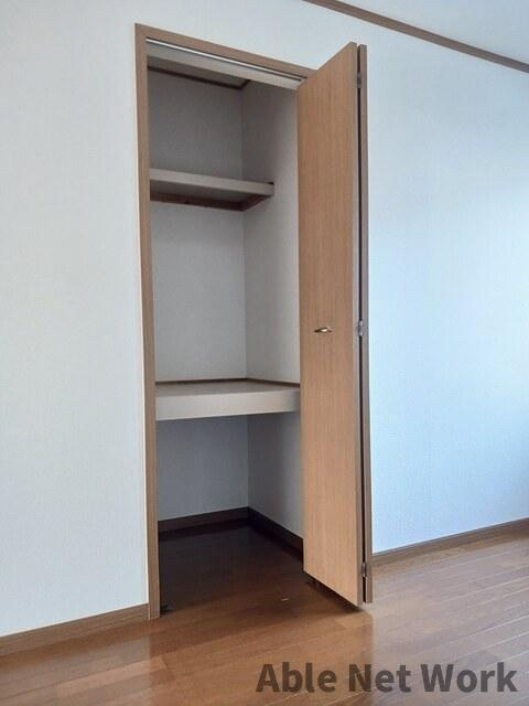 フォンテーヌⅢの収納|クローゼット