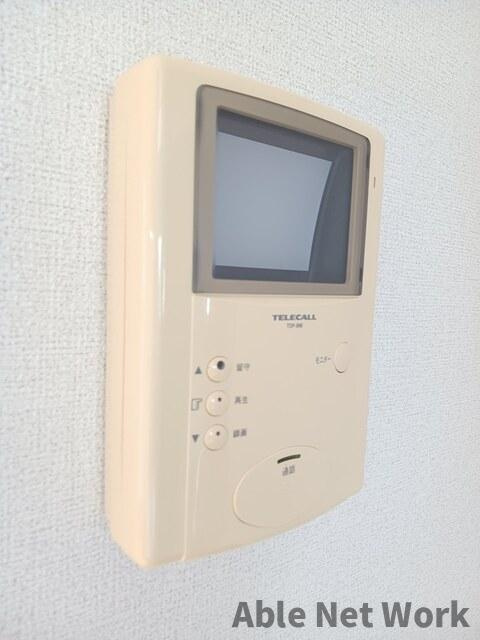 フォンテーヌⅢのセキュリティ|安心のカメラ付きインターホン