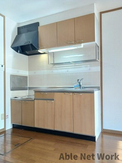 フォンテーヌⅢのキッチン|使い勝手のいいオープンキッチン