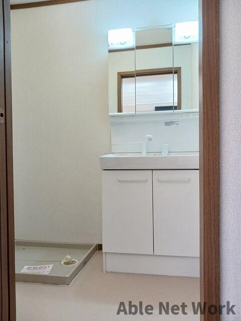 フォンテーヌⅢの洗面所|独立洗面台