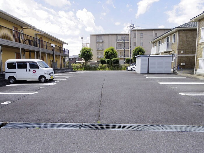グランドゥールⅣ Ｃの駐車場|駐車場