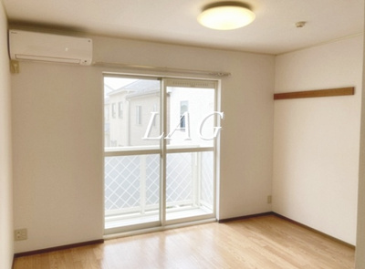 【居間・リビング】 | メゾンクレール | 洋室のお部屋です。