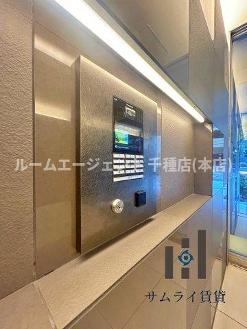 ブランシエスタ泉のエントランス