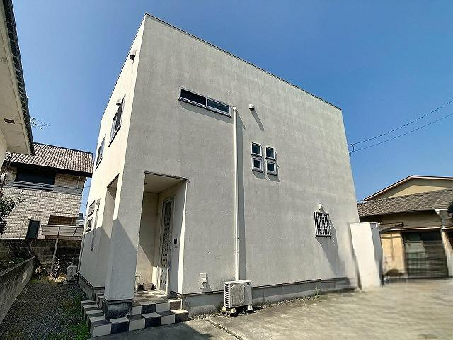 岡山市南区築港新町１丁目の中古一戸建