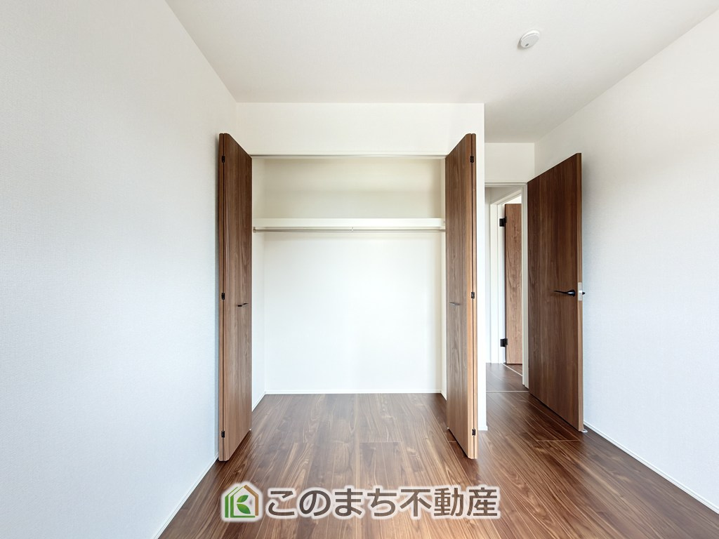 リナージュ那須塩原市豊浦南町25-1期の収納|各居室に収納付で住みやすさにこだわっています♪
