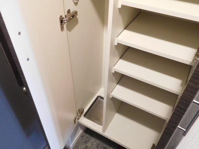 【玄関】 | ルクレ高野台レジデンス