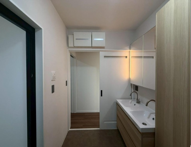 【独立洗面台】