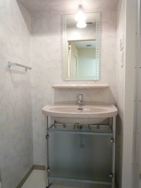 ガラ・ステーション東日本橋の洗面所