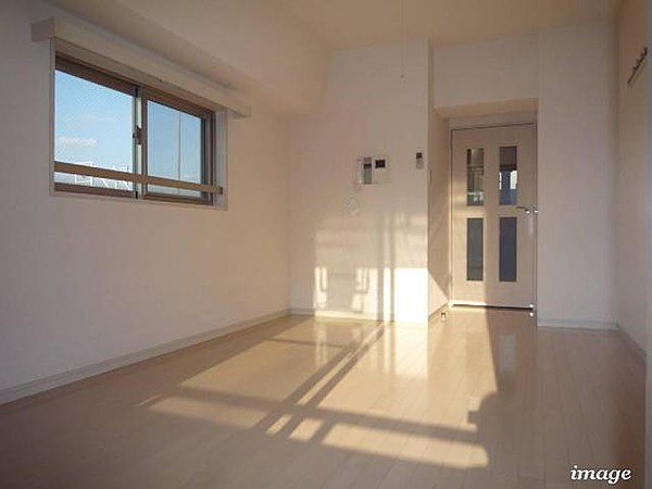 ガラ・ステーション東日本橋の居間・リビング