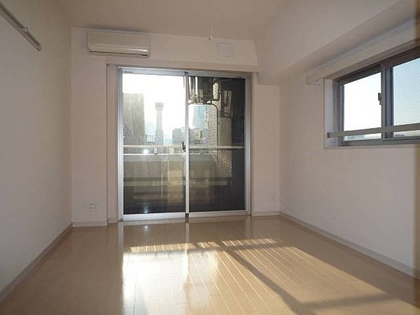 ガラ・ステーション東日本橋の居間・リビング