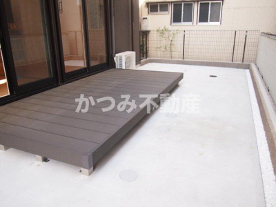 【庭】 | 未来樹（ゆめのき）参号棟（D-ROOM）