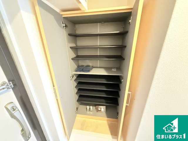 朝日プラザ湯里の収納