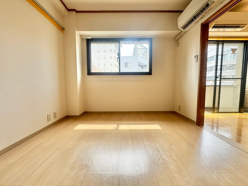 セゾン尾瀬の洋室