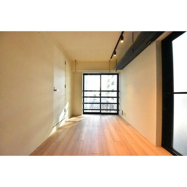 ラウム神楽坂の居間・リビング