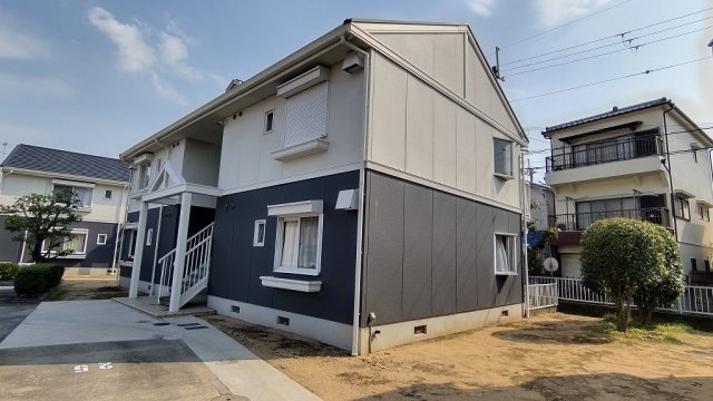 ハイツヘリテージの外観