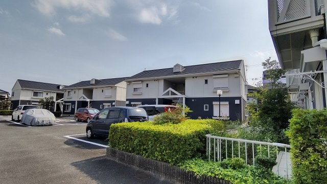 ハイツヘリテージの外観