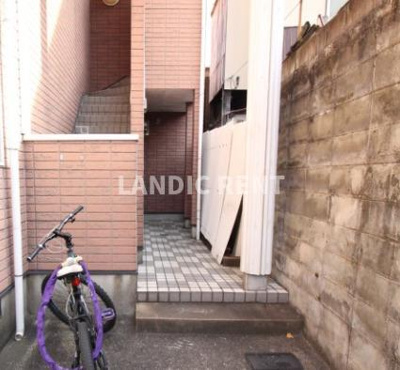 【エントランス】 | オルベージュ大楠