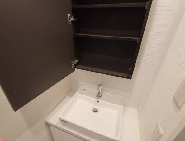 【洗面所】