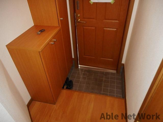 K・レジデンスⅠの玄関|シューズボックス付き