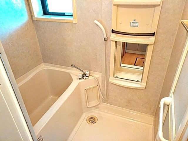 ポートシャトーの浴室|類似です