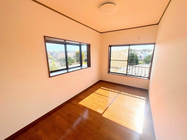 【洋室】 | アトムセレクト千葉市若葉区大宮台４丁目中古戸建て | 2階南側洋室２