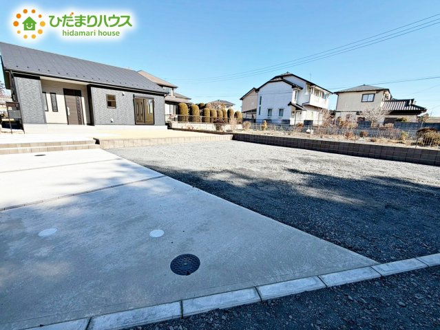 【駐車場】 | 城里町石塚15期　新築戸建　2号棟 | マイホームなら駐車場代がかかりません。しかも、自宅の駐車場で洗車ができます！今までコイン洗車に行っていた手間も省けて、節約にもつながります(^^♪