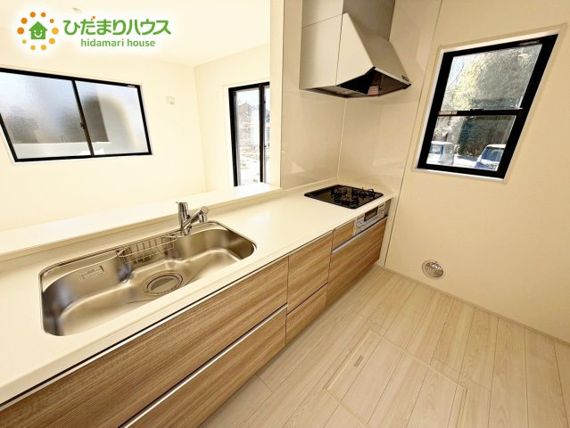 【キッチン】 | 城里町石塚15期　新築戸建　2号棟 | LDKと一体の空間を演出してくれる、オープンキッチン!(^^)!