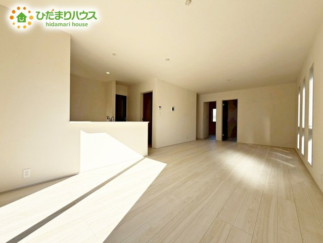 【居間・リビング】 | 城里町石塚15期　新築戸建　2号棟 | 日当たり良好の物件です！