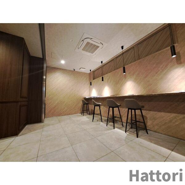 スプランディッド十三本町のロビー