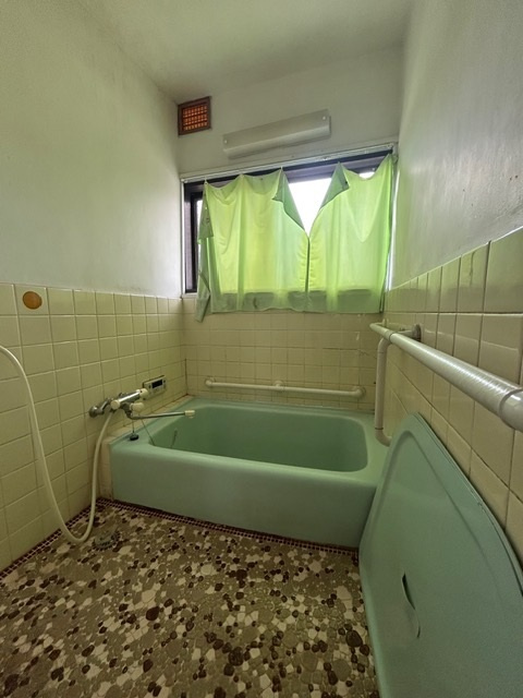 玉野市奥玉2丁目の浴室