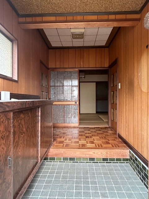 玉野市奥玉2丁目の玄関