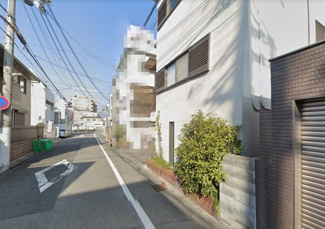 【周辺】 | 西宮市甲子園洲鳥町　中古戸建 | 南西側道路幅6ｍのため、お車の出し入れもラクラク