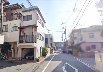 【周辺】 | 西宮市甲子園洲鳥町　中古戸建 | ビルトインガレージ１台駐車可能、大切なお車を雨風から守ります